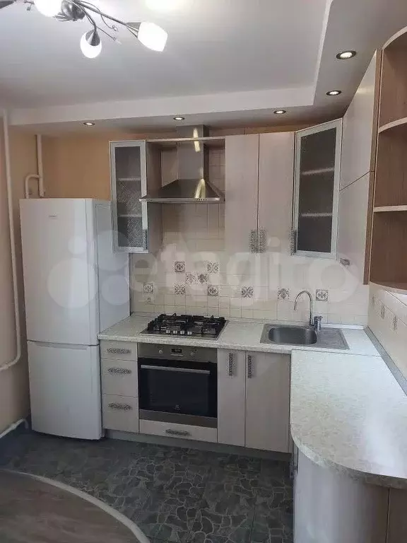 1-к. квартира, 37,2 м, 1/10 эт. - Фото 1