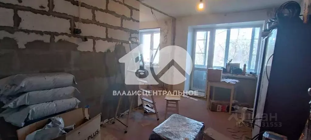 1-к кв. Новосибирская область, Новосибирск ул. Забалуева, 17 (30.4 м) - Фото 0