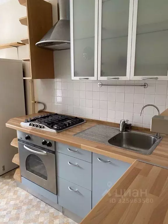 2-к кв. Москва ул. Короленко, 1К8 (40.0 м) - Фото 1