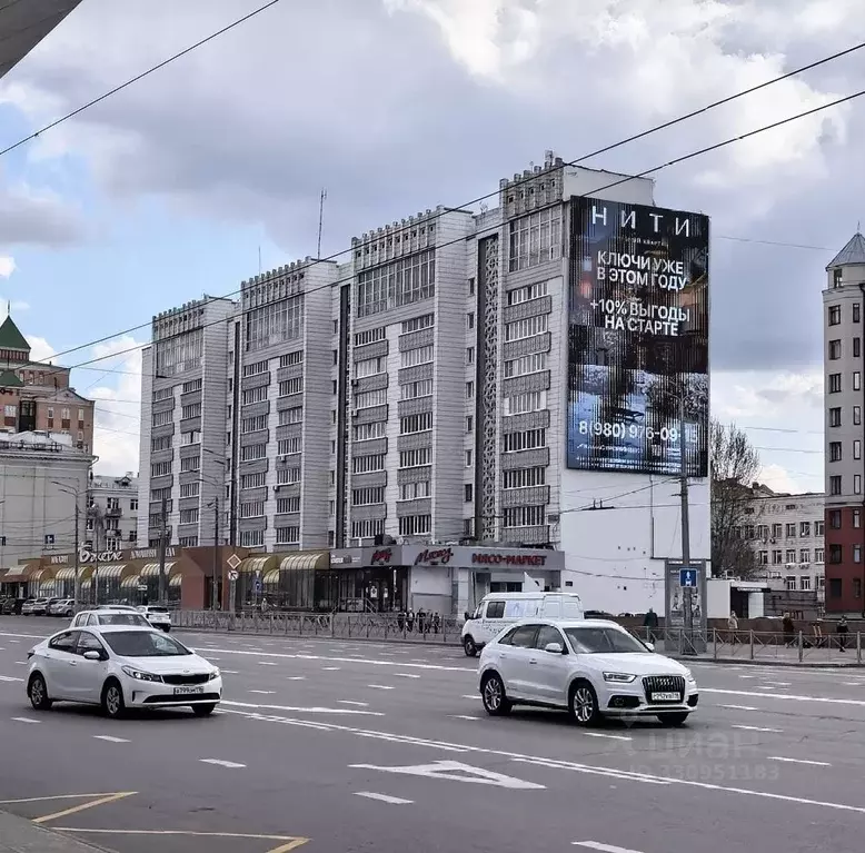 Офис в Татарстан, Казань ул. Николая Ершова, 8 (15 м) - Фото 2