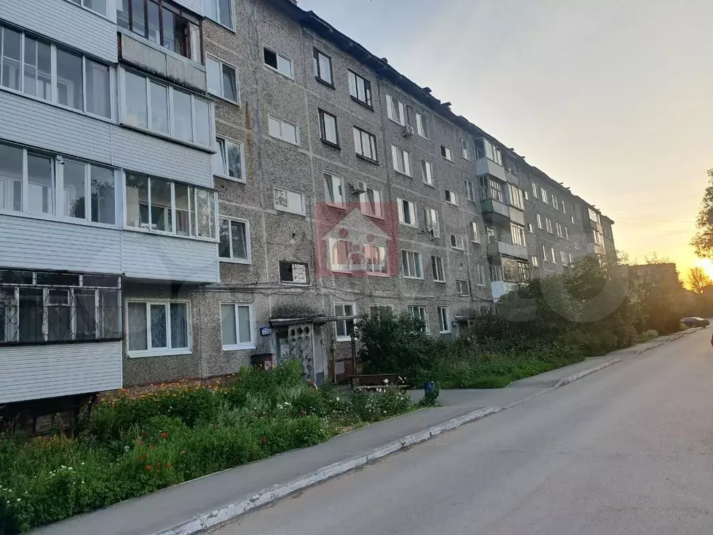 2-к. квартира, 45 м, 5/5 эт. - Фото 0