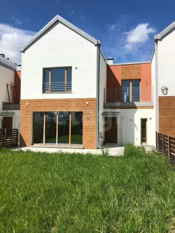 Таунхаус в Тюменская область, Тюменский муниципальный округ, д. ... - Фото 1