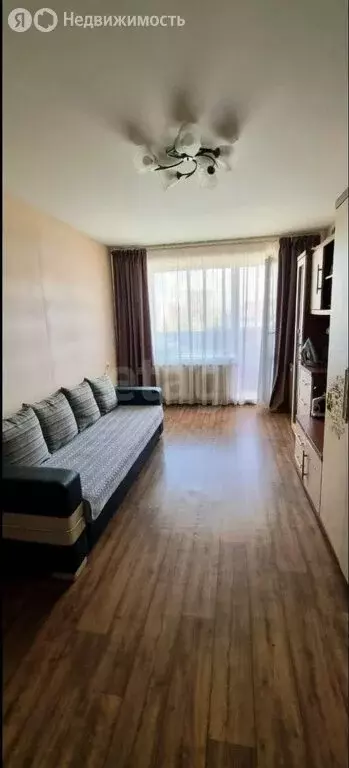 4-комнатная квартира: Якутск, улица Фёдора Попова, 16/3 (71.2 м) - Фото 1