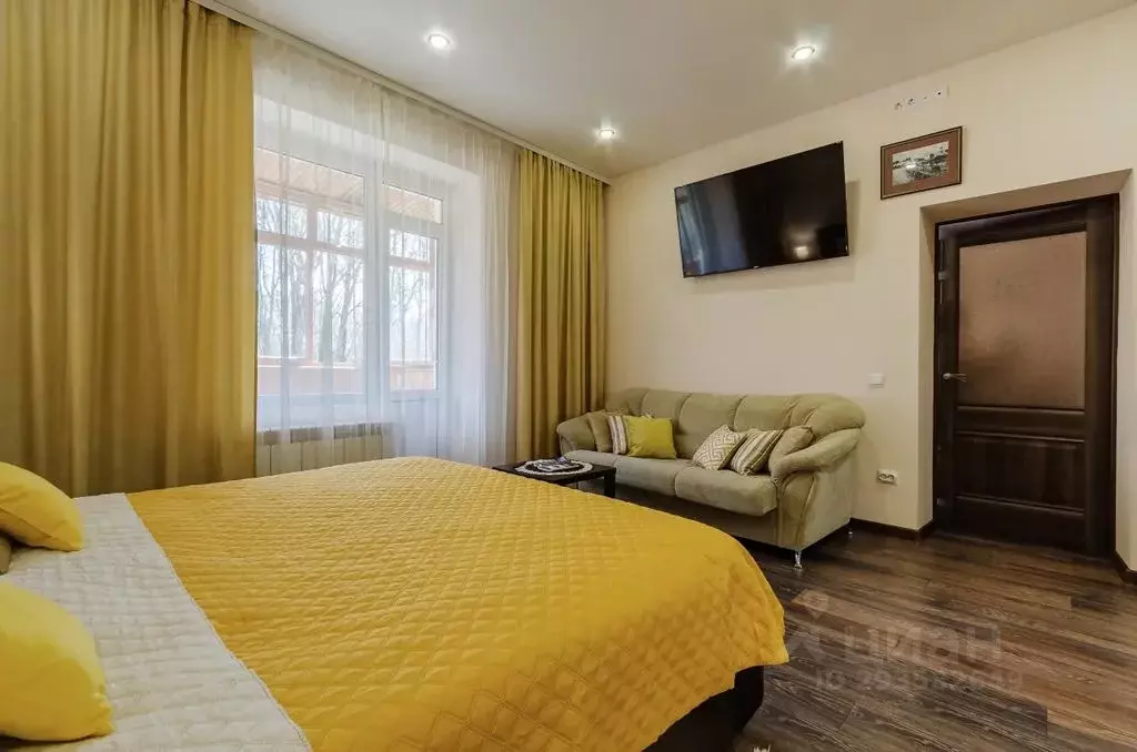 1-к кв. Псковская область, Псков ул. Свердлова, 38 (40.0 м) - Фото 1