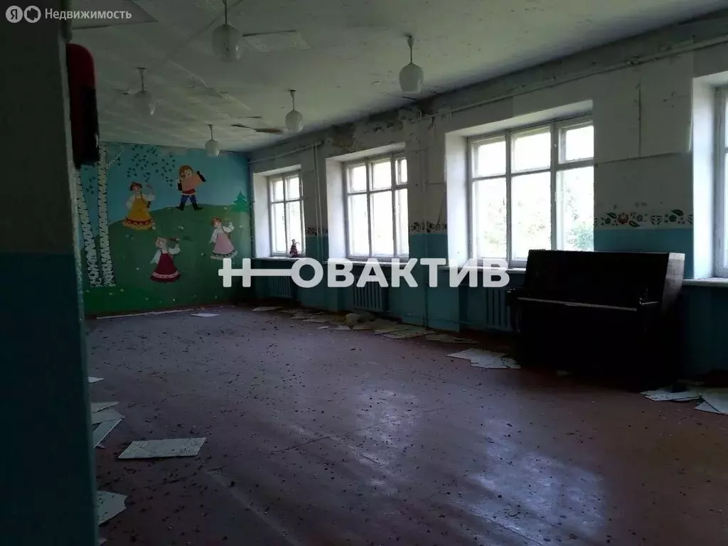 Помещение свободного назначения (300 м) - Фото 1