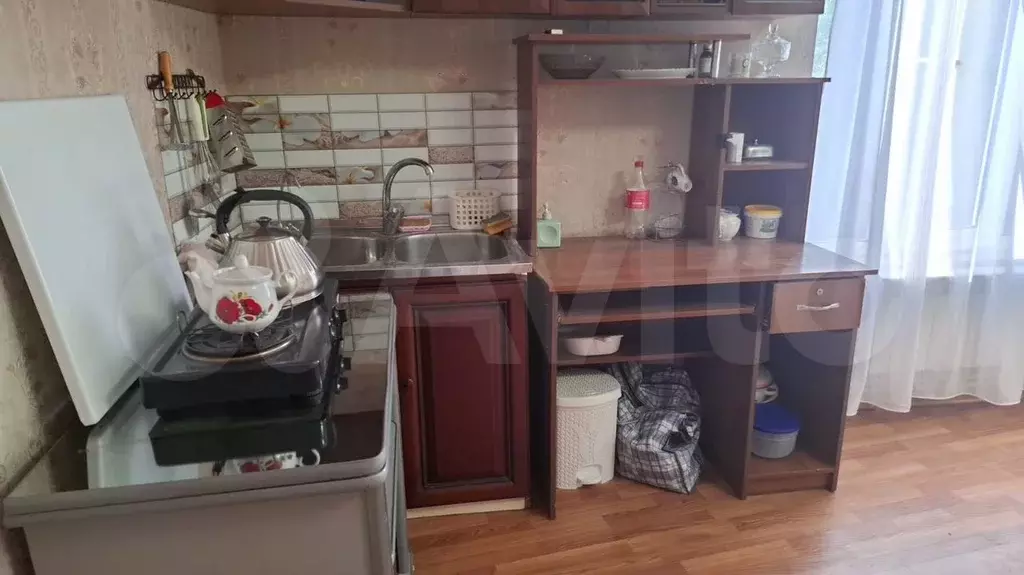Комната 40 м в 1-к., 1/2 эт. - Фото 1
