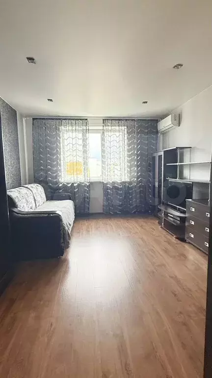 1-к. квартира, 47 м, 9/16 эт. - Фото 1