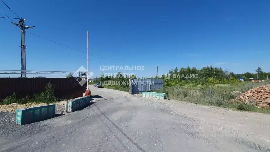 Участок в Рязанская область, Рязанский район, Дубровическое с/пос, с. ... - Фото 1