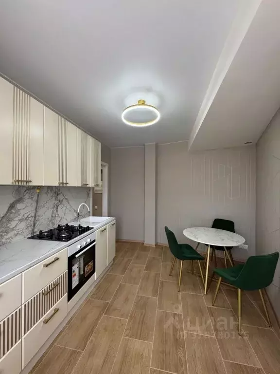 2-к кв. Крым, Керчь ул. Блюхера, 11 (54.4 м) - Фото 1