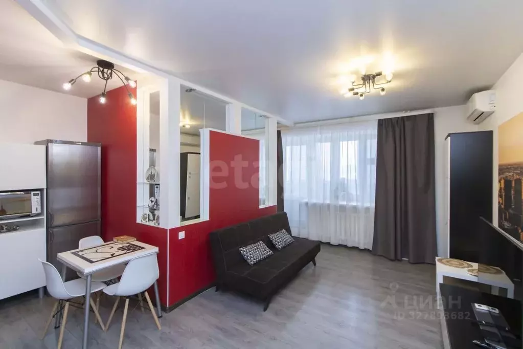 Студия Тюменская область, Тюмень ул. Максима Горького, 3к1 (46.6 м) - Фото 1