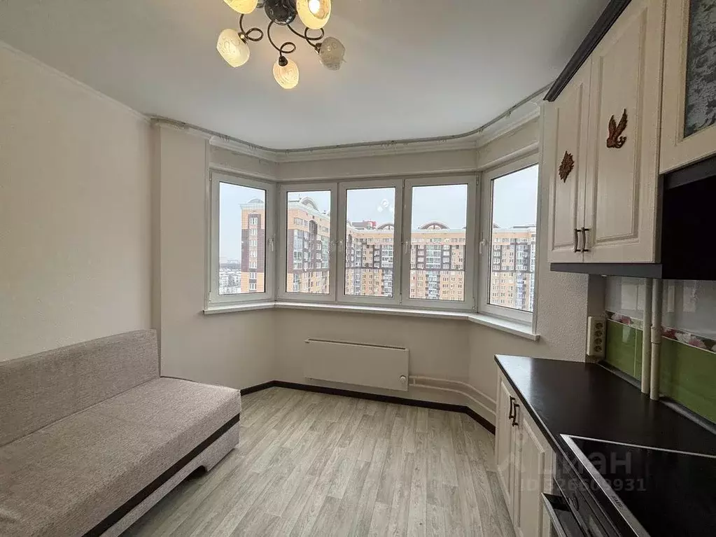 2-к кв. Московская область, Королев Пионерская ул., 30к8 (58.2 м) - Фото 1