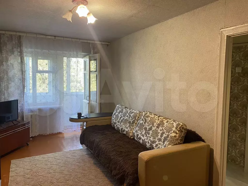 1-к. квартира, 30 м, 4/5 эт. - Фото 0