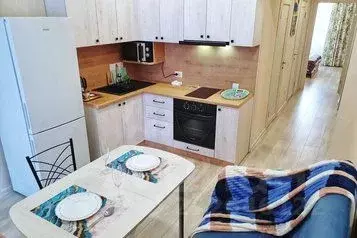 2-к кв. Хакасия, Абакан ул. Тельмана, 159 (47.0 м) - Фото 0