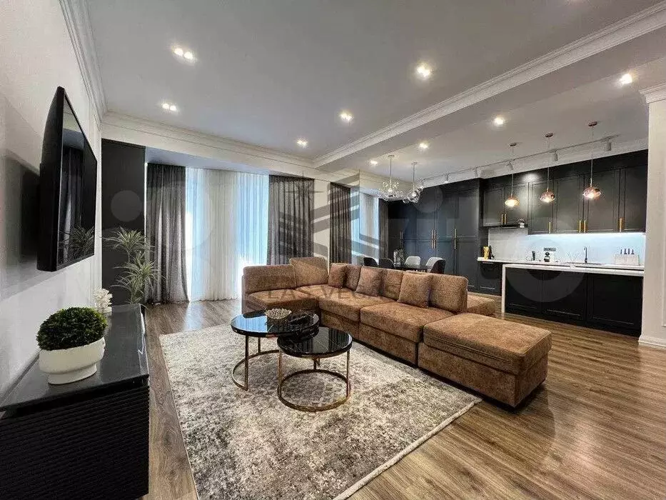 3-к. квартира, 120 м, 22/44 эт. - Фото 0