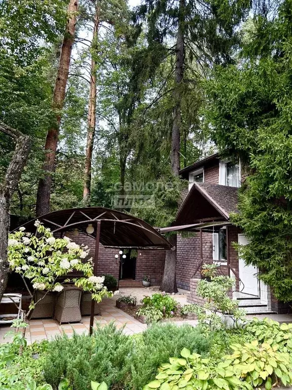 Дом в Московская область, Королев ул. Кутузова, 9 (240 м) - Фото 1