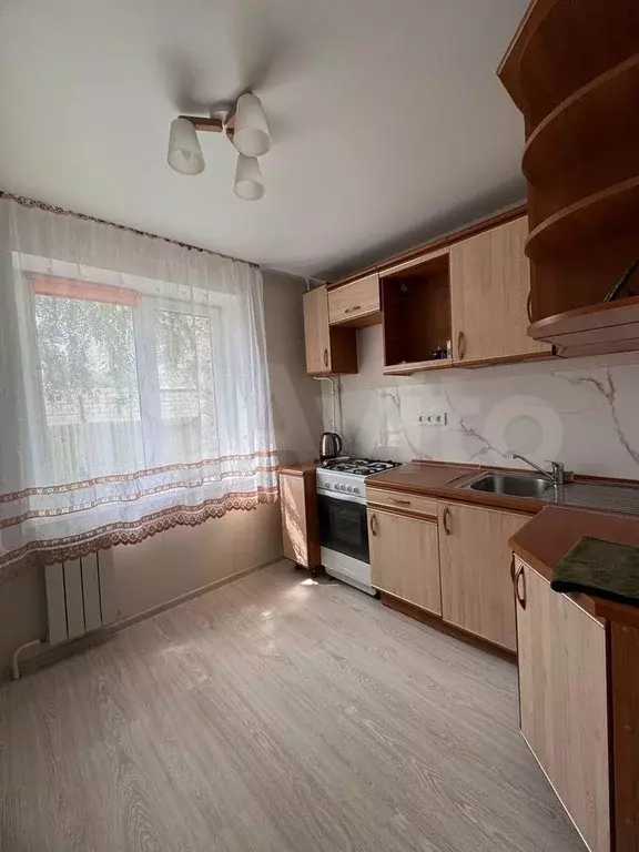 1-к. квартира, 33 м, 1/10 эт. - Фото 1