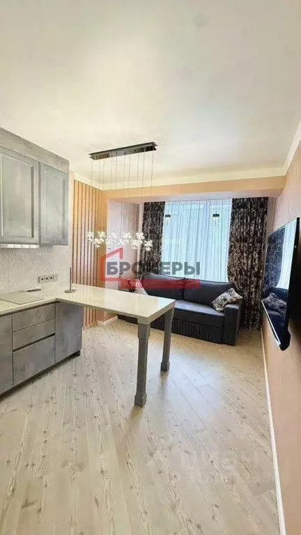 2-к кв. Севастополь ул. Токарева, 18В (40.0 м) - Фото 0