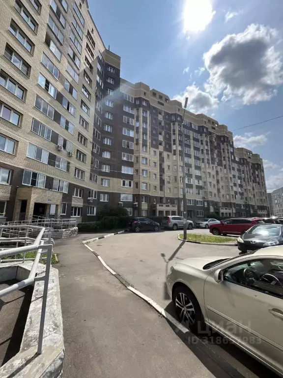 2-к кв. Московская область, Бронницы Зеленый проезд, 1а (69.8 м) - Фото 0