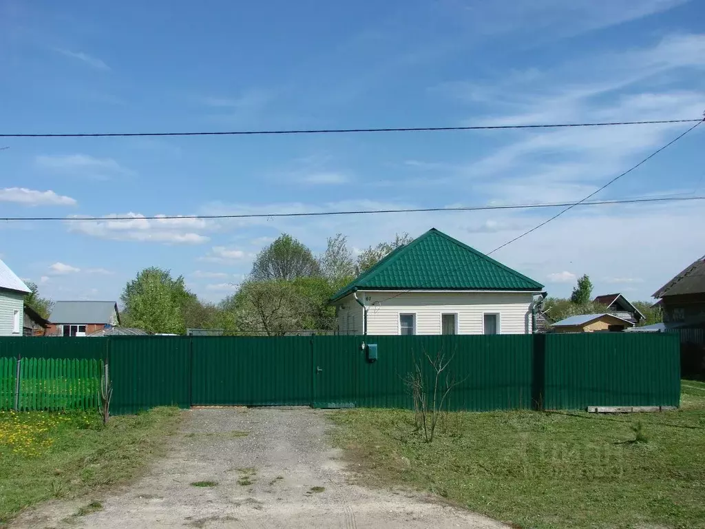 Дом в Рязанская область, Клепиковский муниципальный округ, с. Бусаево ... - Фото 1