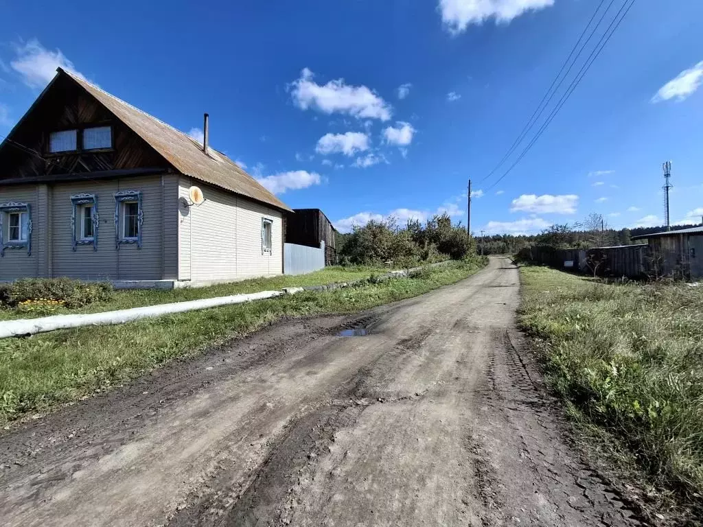 Дом в Свердловская область, Сысертский муниципальный округ, с. Аверино ... - Фото 1