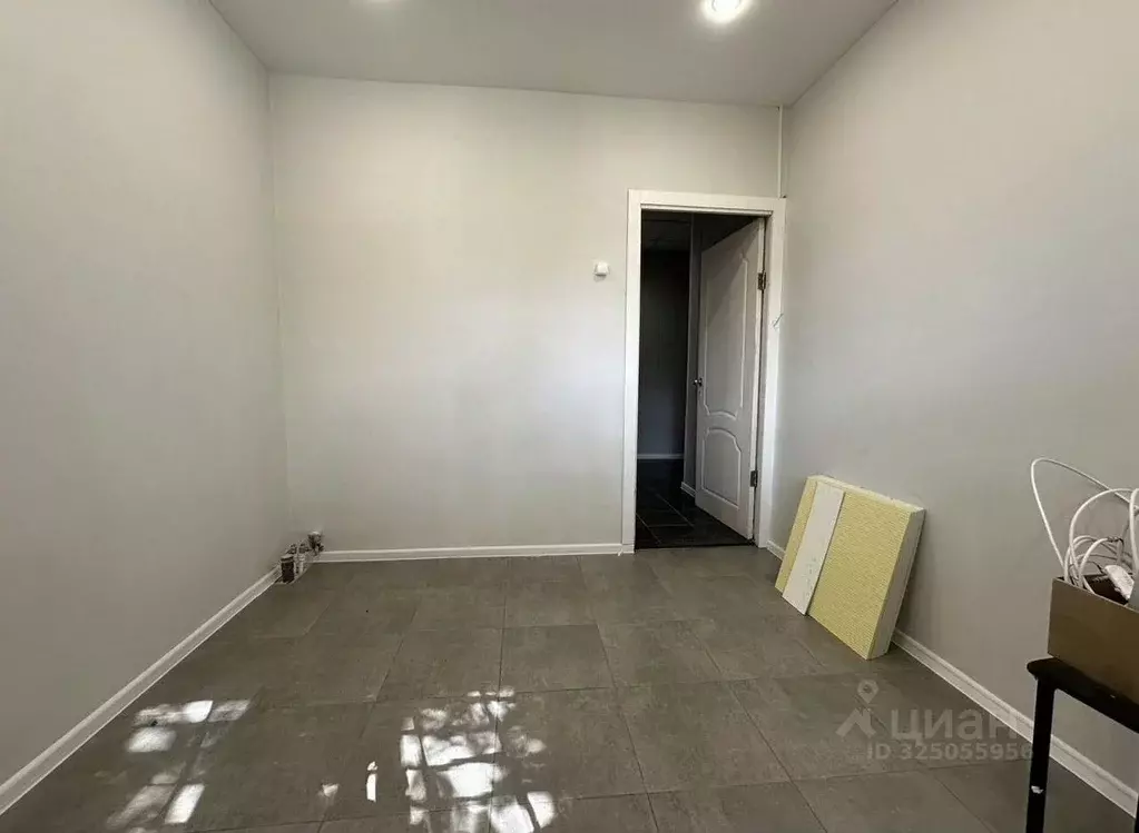 Помещение свободного назначения в Москва Ленинский просп., 39/1 (10 м) - Фото 2