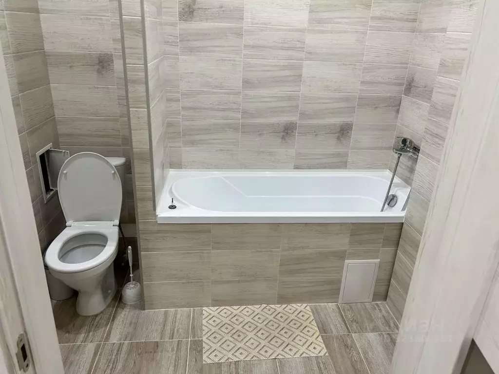 1-к кв. Омская область, Омск Взлетная ул., 11/1 (40.0 м) - Фото 2