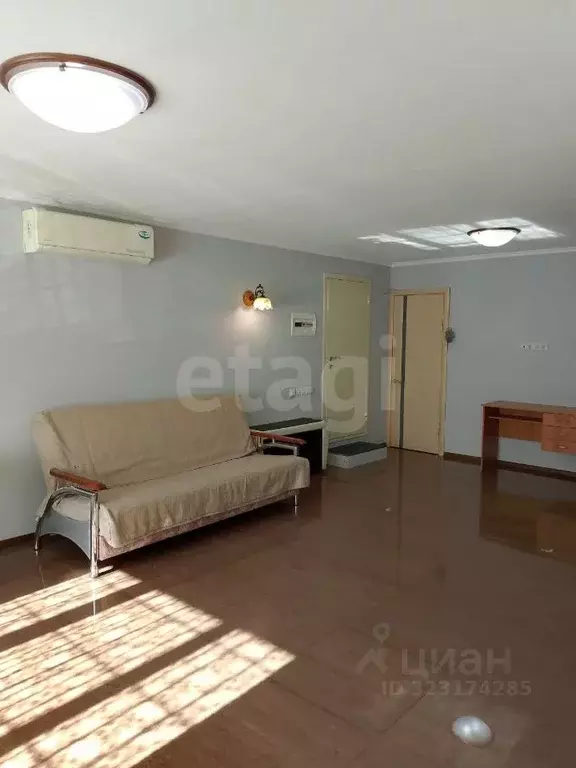 Студия Ростовская область, Батайск ул. Кирова, 9/1 (42.0 м) - Фото 1