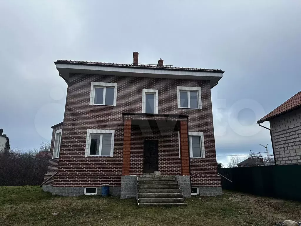 Дом 280 м на участке 6 сот. - Фото 0