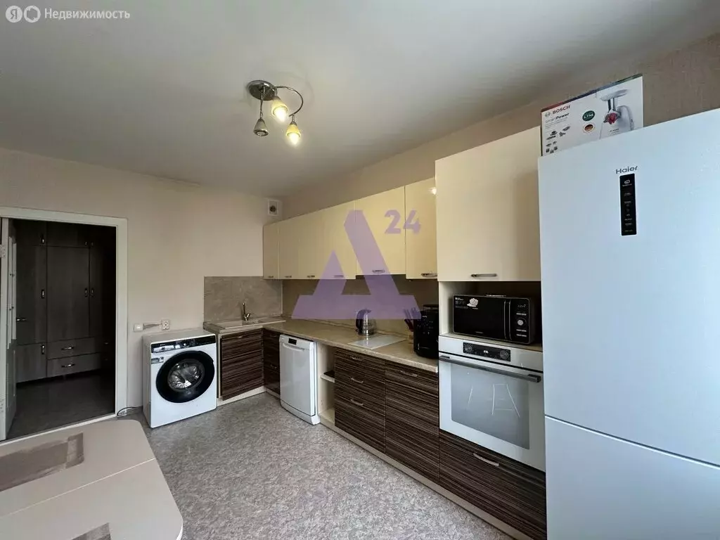 3-комнатная квартира: Барнаул, Южный Власихинский проезд, 32 (79.56 м) - Фото 2