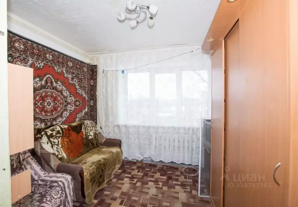 Комната Калужская область, Калуга ул. Чехова, 5 (13.9 м) - Фото 0