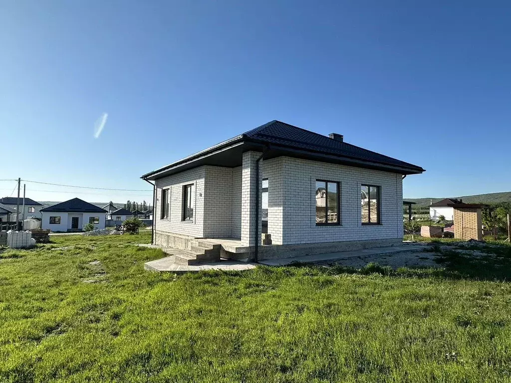 Дом в Краснодарский край, Новороссийск городской округ, Натухаевская ... - Фото 1