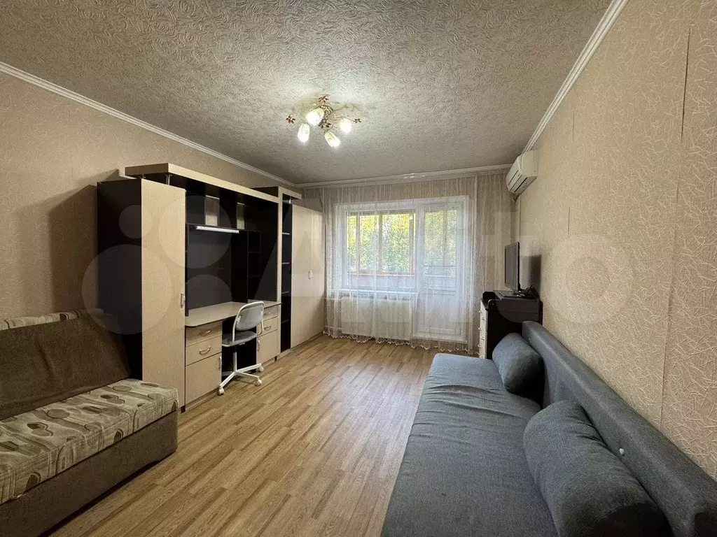 1-к. квартира, 37 м, 1/9 эт. - Фото 0