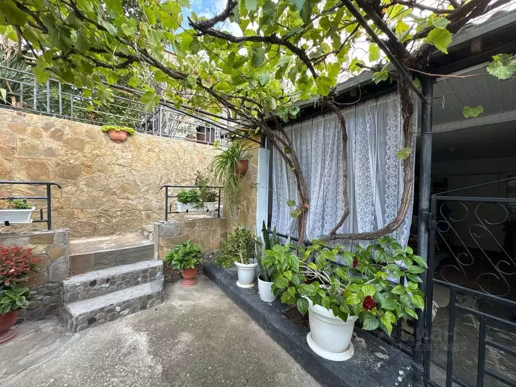 2-к кв. Крым, Судак ул. Приморская, 32 (36.1 м) - Фото 1