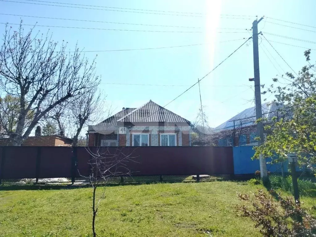 Дом в Краснодарский край, Кореновск ул. Куйбышева, 4А (42 м) - Фото 1