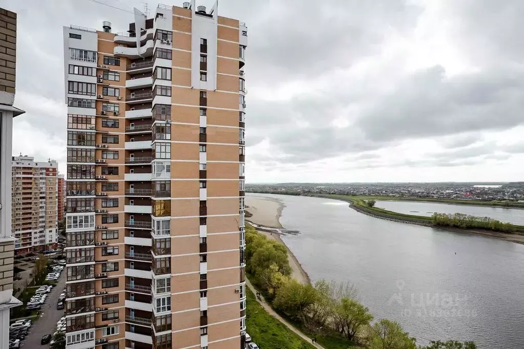 3-к кв. Краснодарский край, Краснодар Юбилейный мкр, ул. Генерала ... - Фото 0