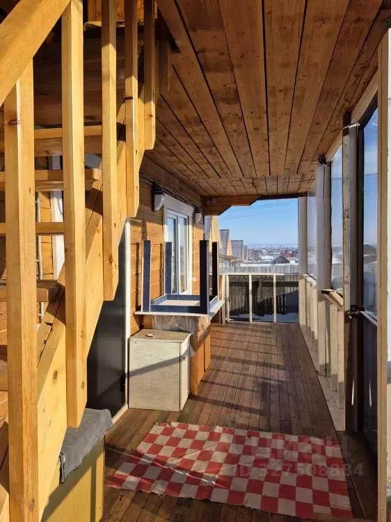 Дом в Иркутская область, Иркутский муниципальный округ, с. Хомутово ... - Фото 2