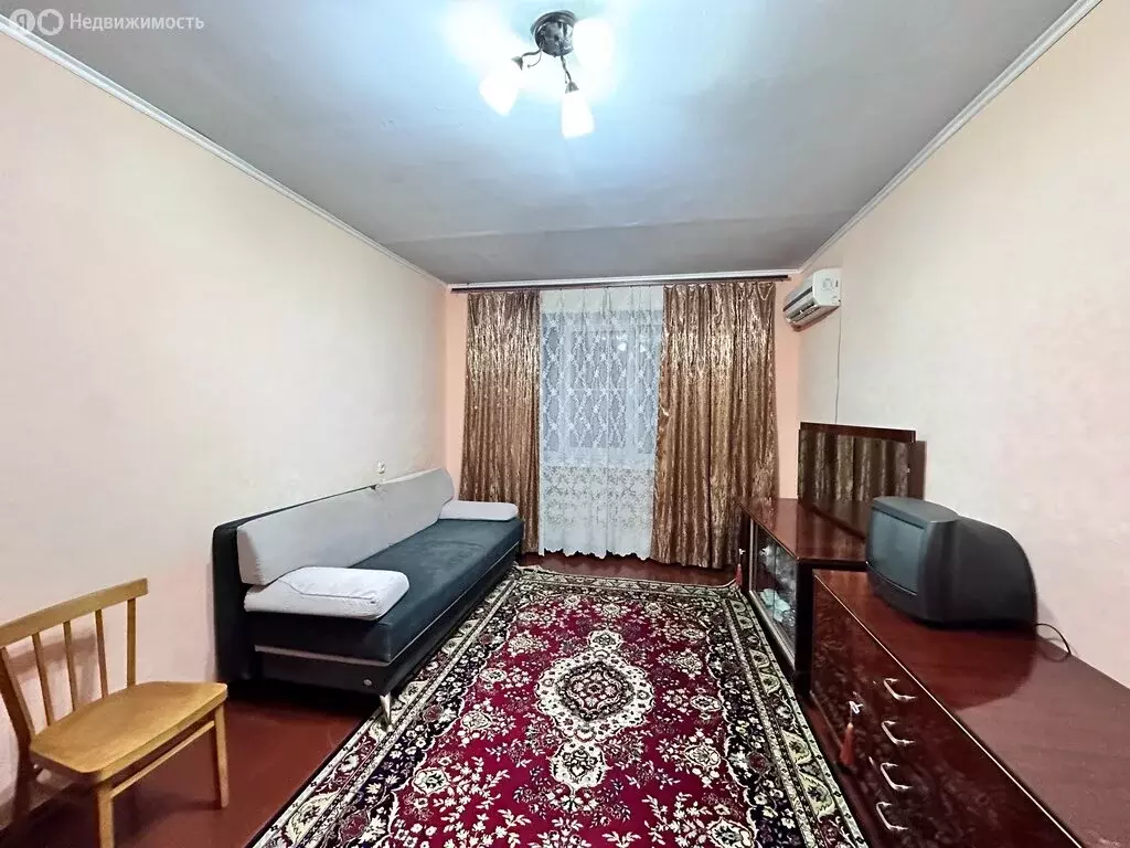 2-комнатная квартира: Волгоград, улица Качинцев, 110 (52.5 м) - Фото 1