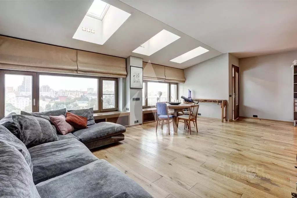 3-к кв. Москва Страстной бул., 10С1 (140.0 м) - Фото 1