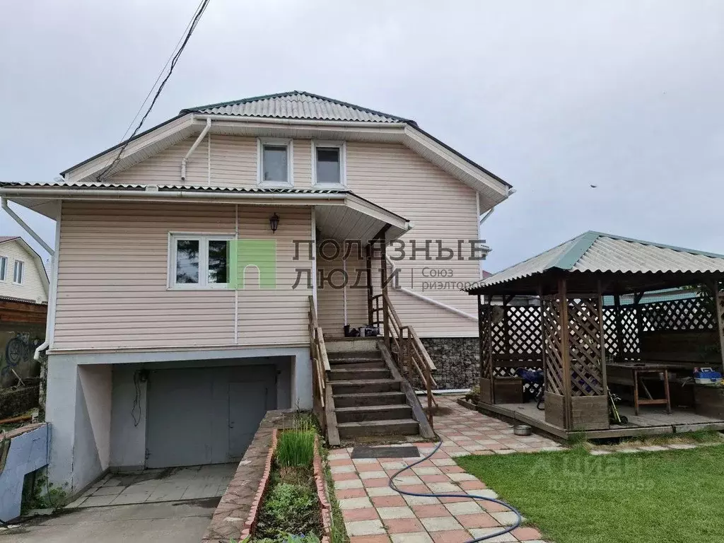 Дом в Иркутская область, Ангарск Северный мкр, ул. Кожедуба, 6 (273 м) - Фото 1