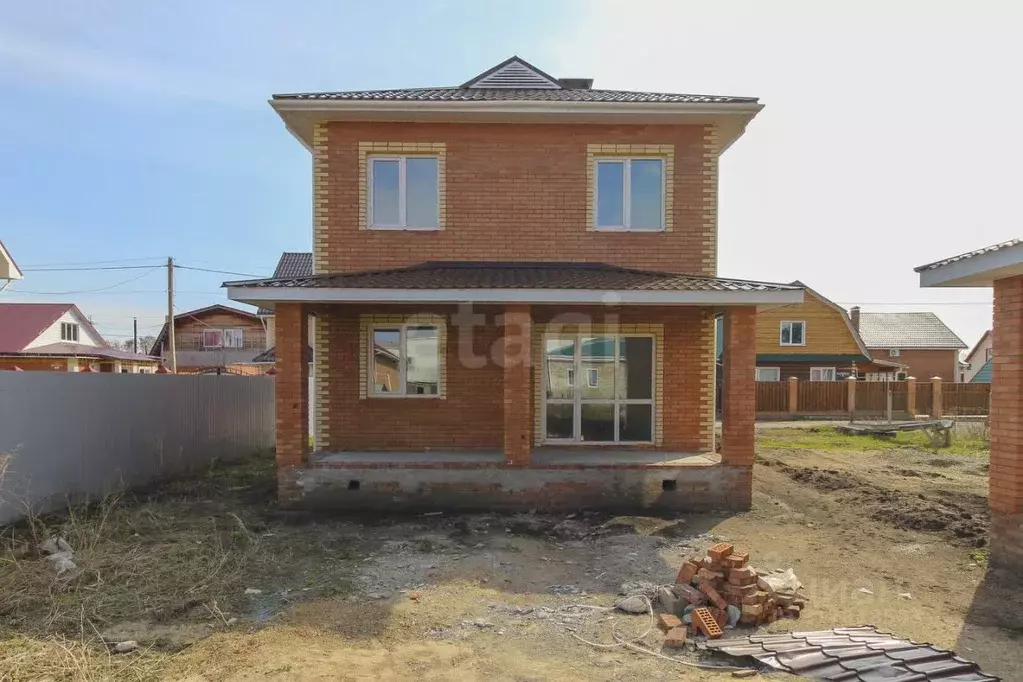 Дом в Омская область, Омский район, с. Дружино ул. Вишневая, 8 (140 м) - Фото 0
