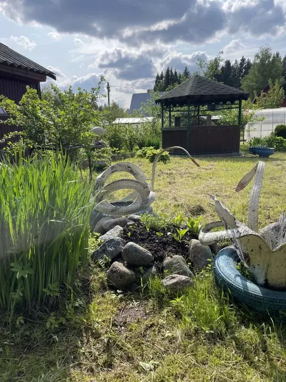 Дом в Ленинградская область, Выборгский район, Рощинское городское ... - Фото 1