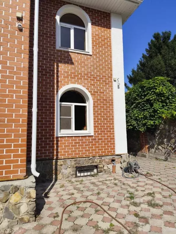 Дом в Курская область, Курск ул. Асеева, 12 (360 м) - Фото 1