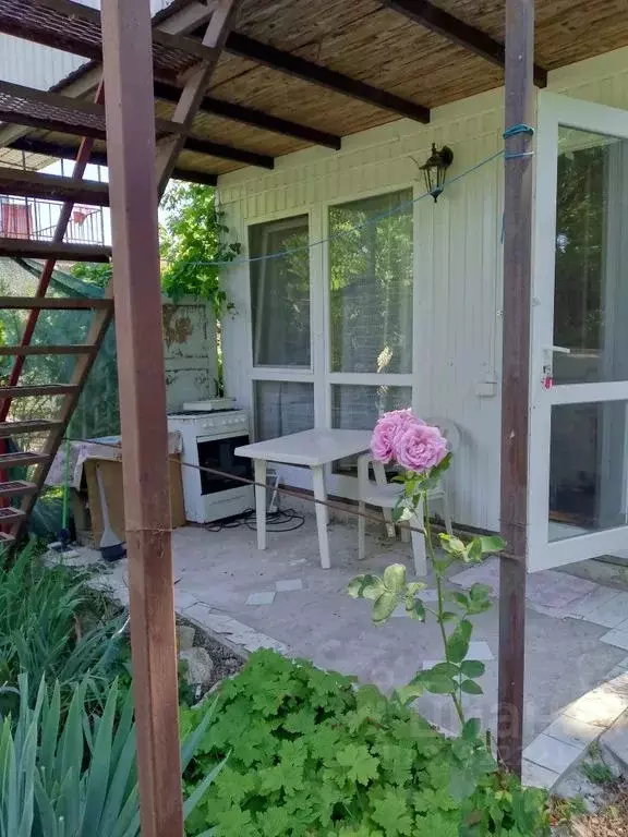 Дом в Севастополь пос. Любимовка, ул. Софьи Перовской, 162А (30 м) - Фото 0
