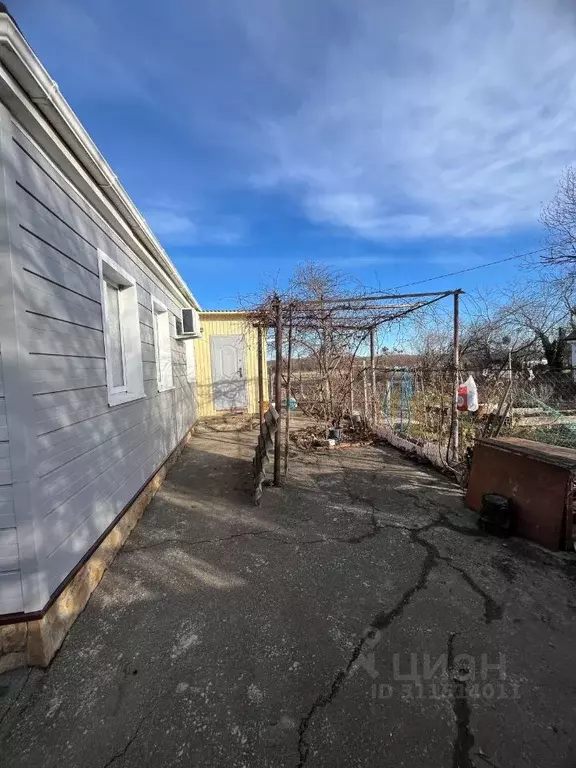 Дом в Краснодарский край, Мостовский район, Ярославская ст-ца ул. ... - Фото 1