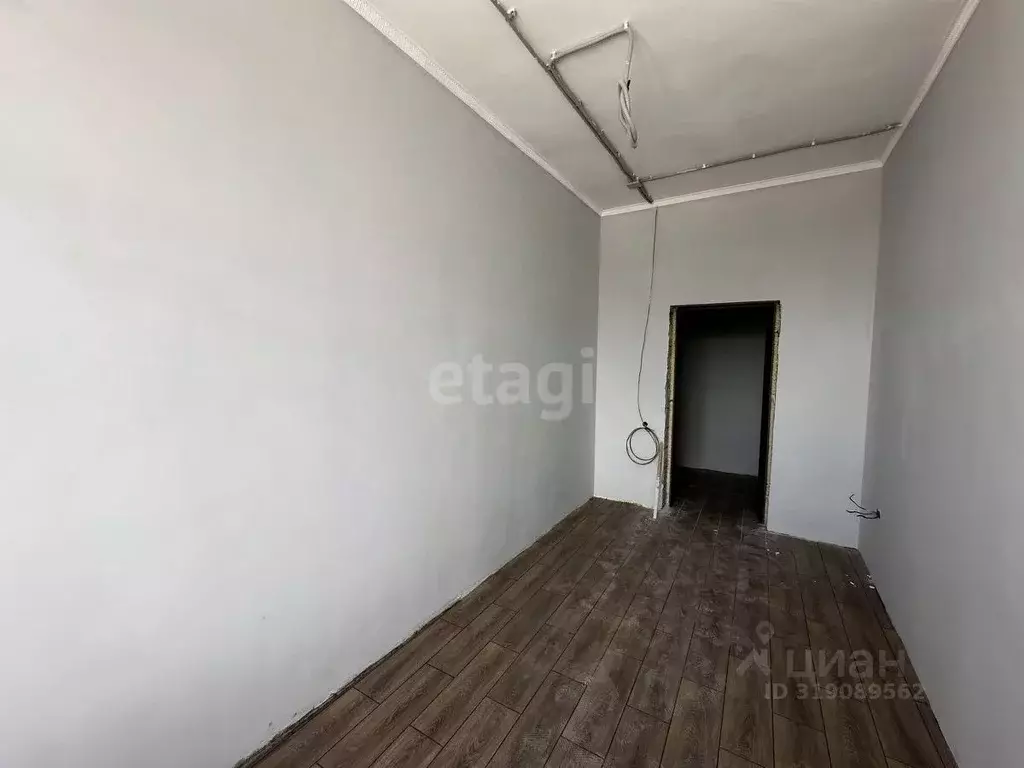 Офис в Крым, Симферополь ул. Крылова (15 м) - Фото 2