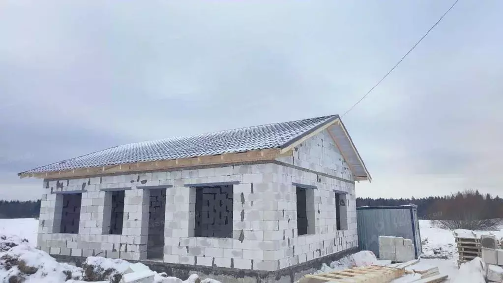 Дом в Ленинградская область, Гатчинский муниципальный округ, д. ... - Фото 1