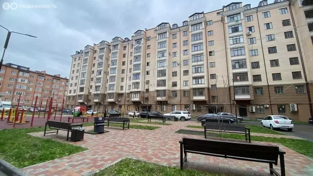 1-комнатная квартира: Владикавказ, улица Курсантов-Кировцев, 4А (50 м) - Фото 2