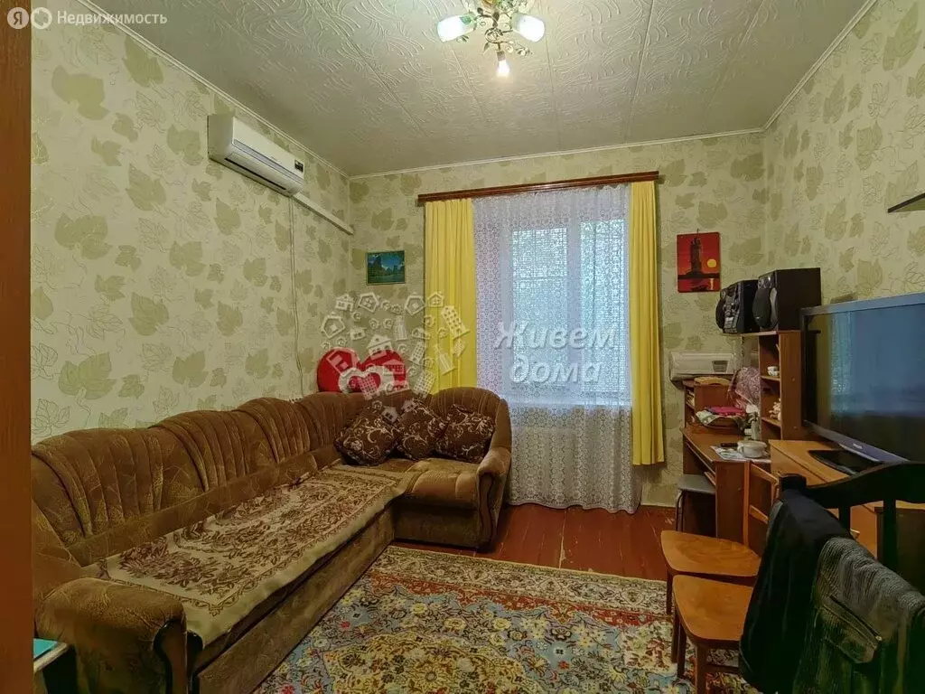 4-комнатная квартира: Волгоград, проспект Металлургов, 22 (93.3 м) - Фото 0