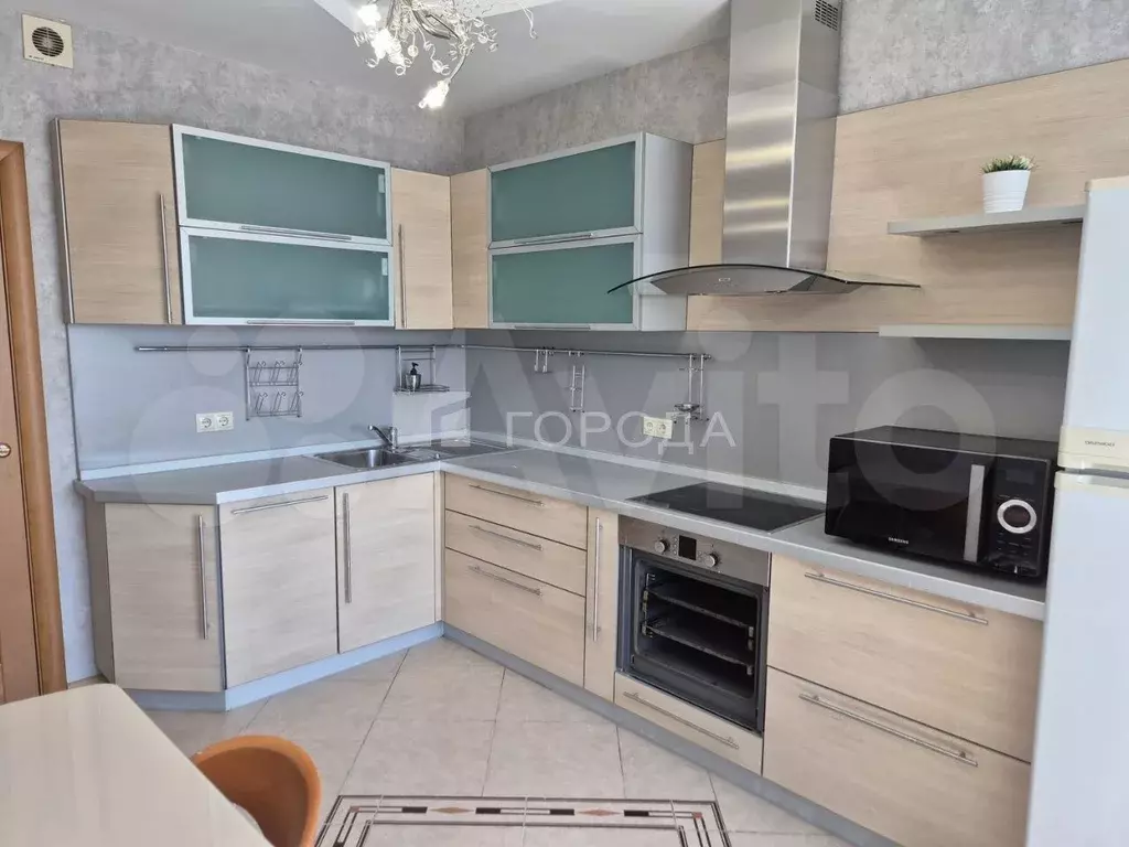 1-к. квартира, 50 м, 13/19 эт. - Фото 0