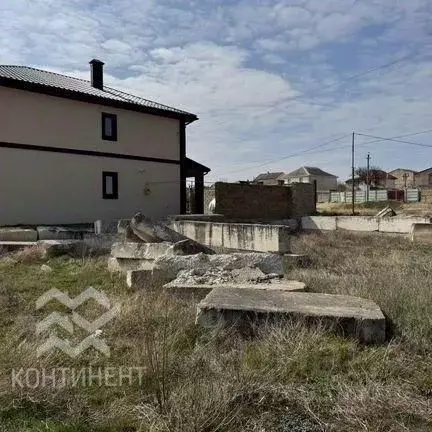 Участок в Крым, Сакский район, с. Суворовское ул. Евпаторийская, 83 ... - Фото 0
